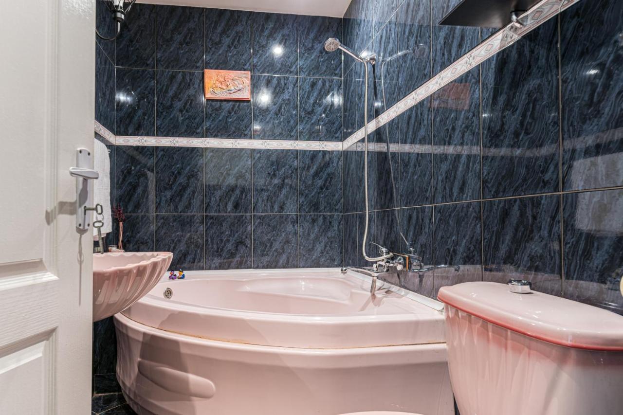 Sabin Apartments Private Parking บราชอฟ ภายนอก รูปภาพ