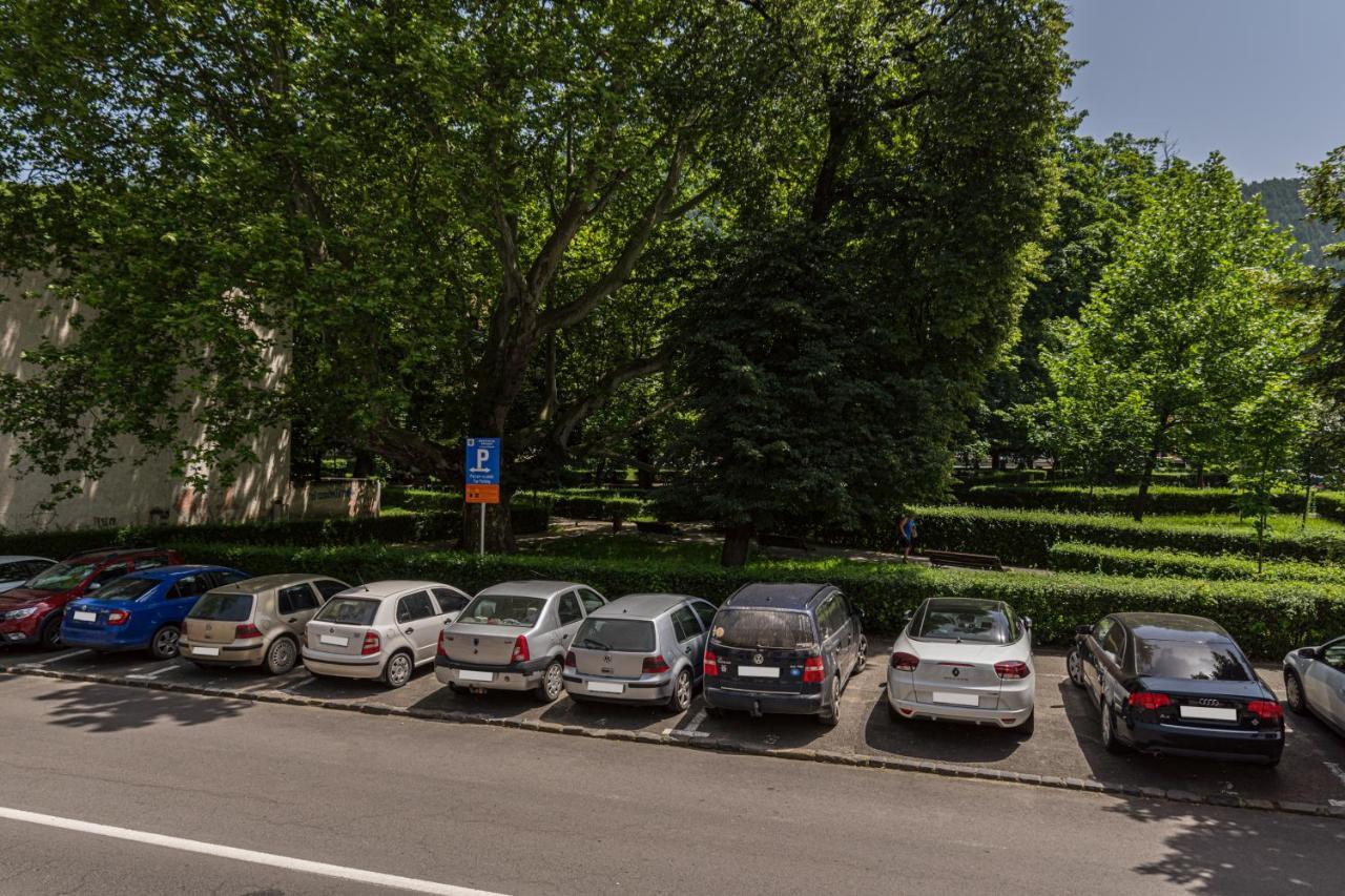Sabin Apartments Private Parking บราชอฟ ภายนอก รูปภาพ