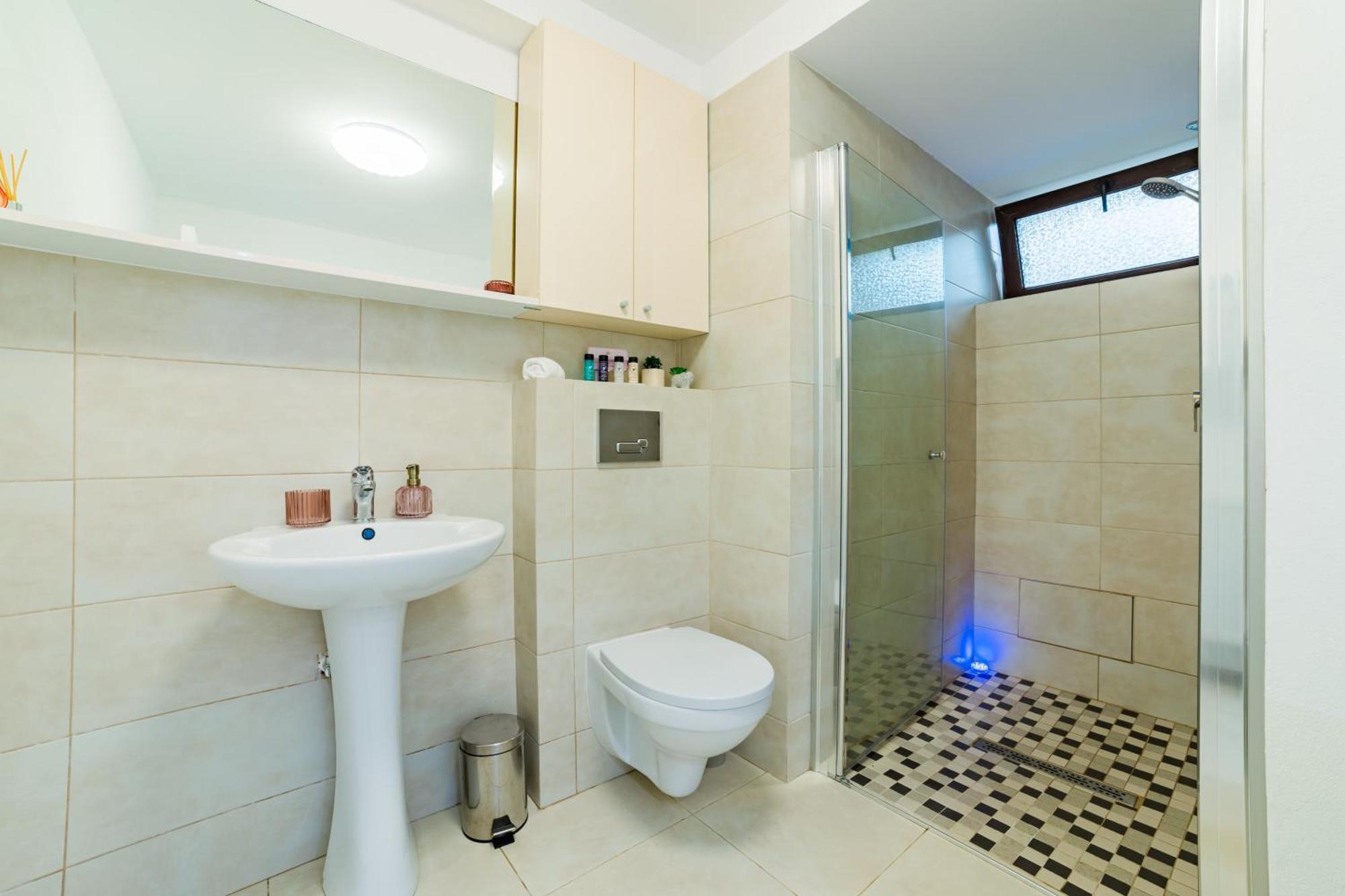 Sabin Apartments Private Parking บราชอฟ ภายนอก รูปภาพ