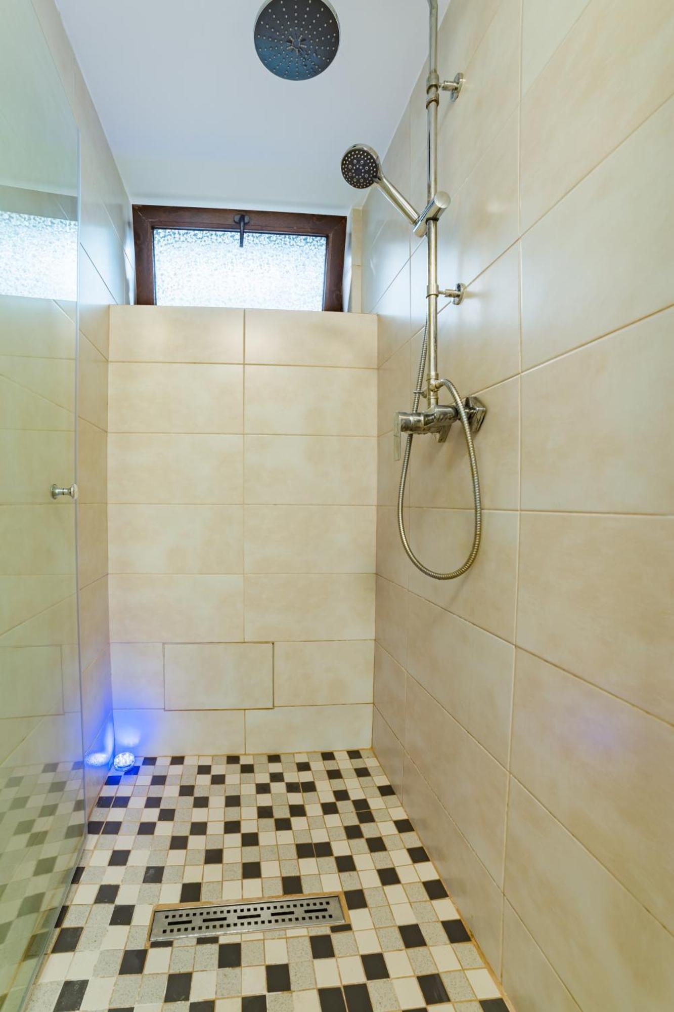 Sabin Apartments Private Parking บราชอฟ ภายนอก รูปภาพ